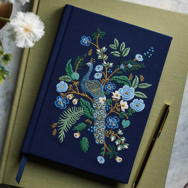 Besticktes Journal | Pfau